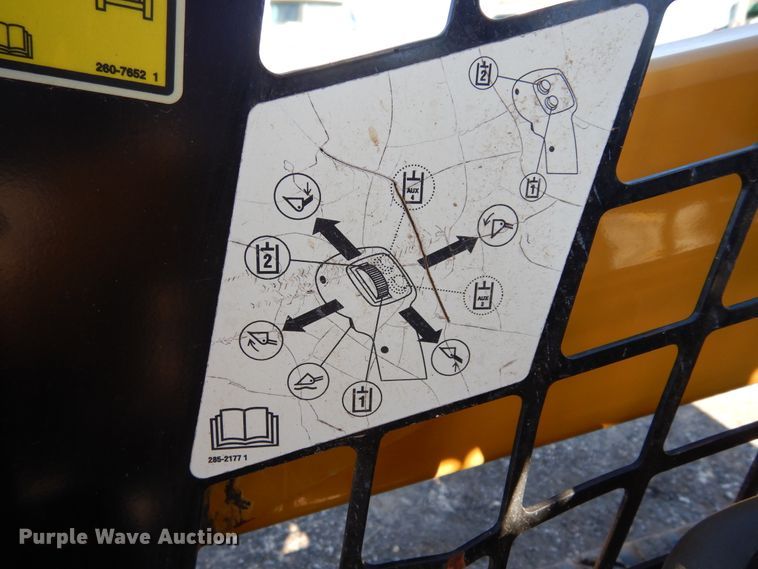 image for item DI8666 2014 Caterpillar 259D  tracked skid steer loader