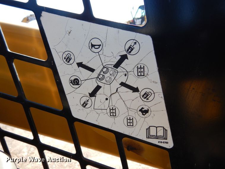 image for item DI8666 2014 Caterpillar 259D  tracked skid steer loader