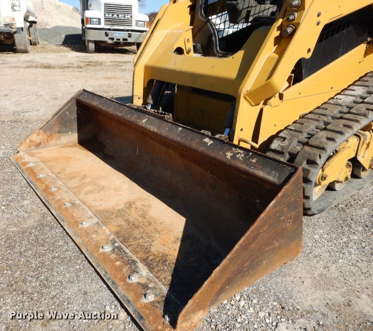 image for item DI8666 2014 Caterpillar 259D  tracked skid steer loader