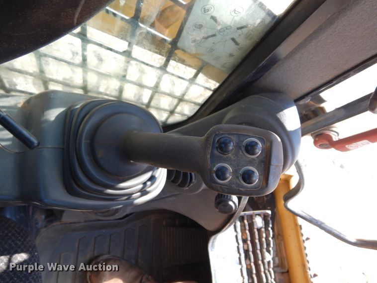 image for item DI8667 2014 Caterpillar 259D  tracked skid steer loader