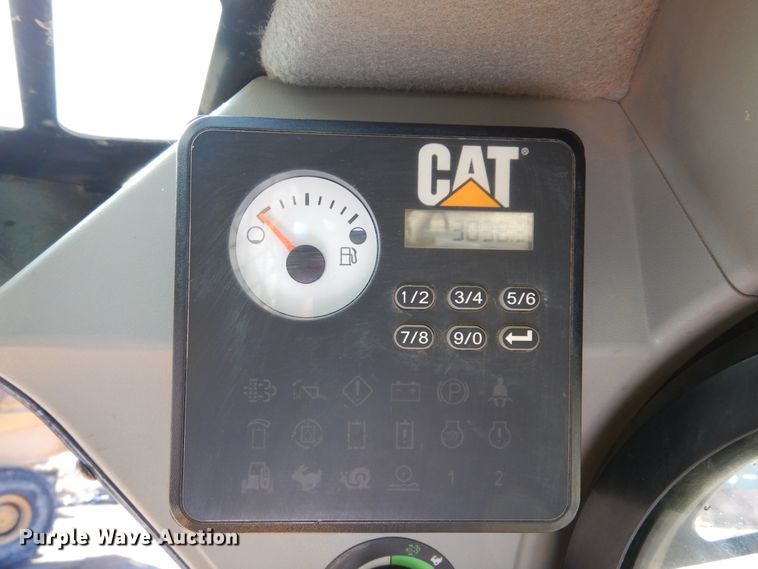 image for item DI8667 2014 Caterpillar 259D  tracked skid steer loader