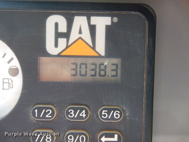 image for item DI8667 2014 Caterpillar 259D  tracked skid steer loader