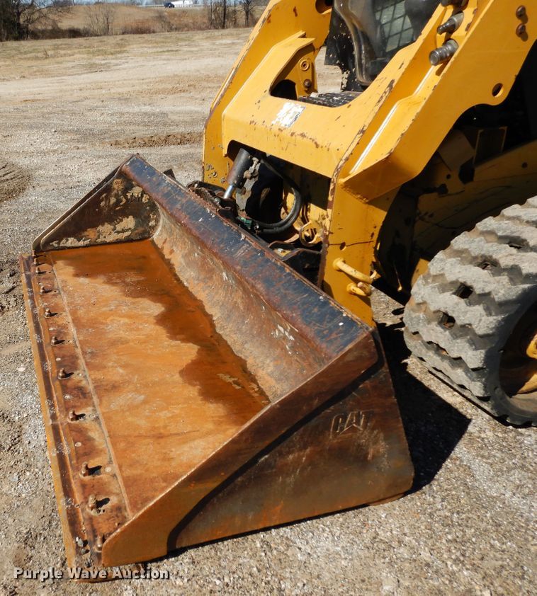 image for item DI8667 2014 Caterpillar 259D  tracked skid steer loader