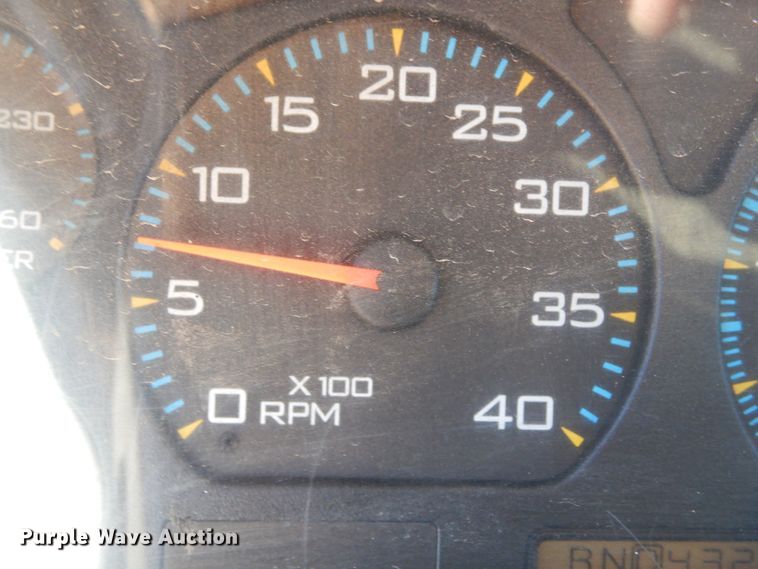 image for item DI8670 2005 International 7400  dump truck