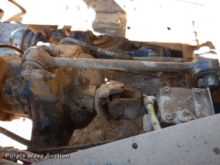 image for item DI8670 2005 International 7400  dump truck