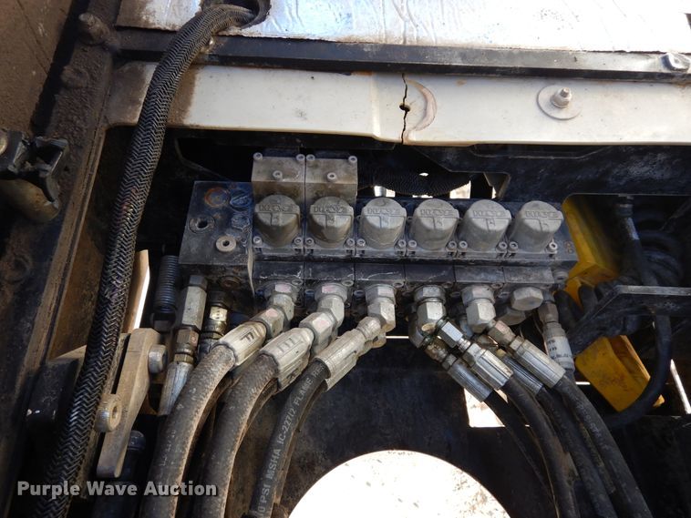 image for item DI8672 2010 Vermeer D20X22 Series II  directional boring unit