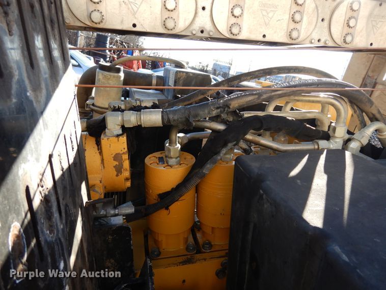 image for item DI8672 2010 Vermeer D20X22 Series II  directional boring unit