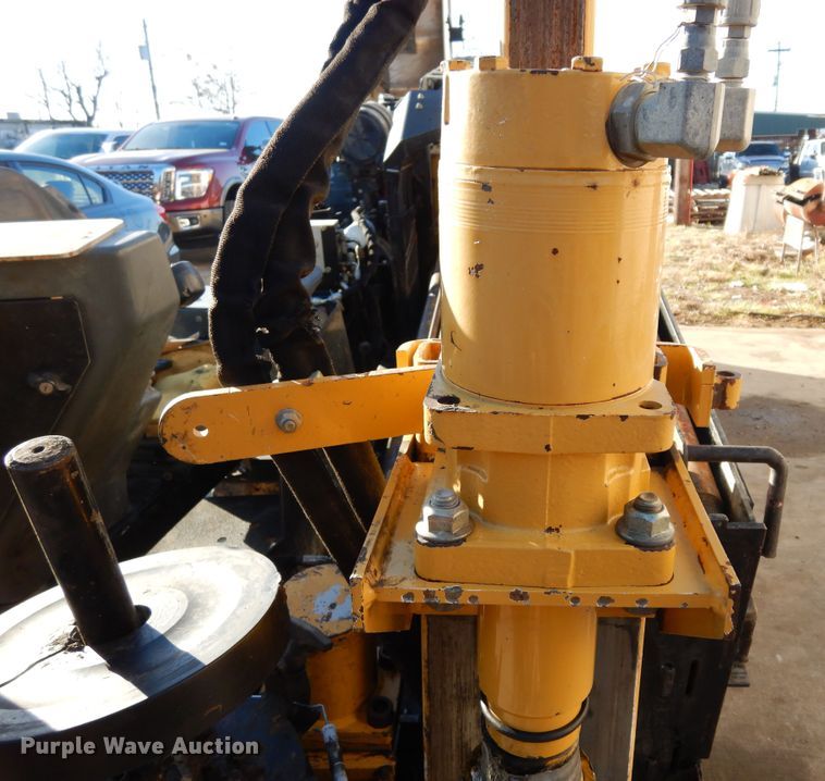 image for item DI8672 2010 Vermeer D20X22 Series II  directional boring unit