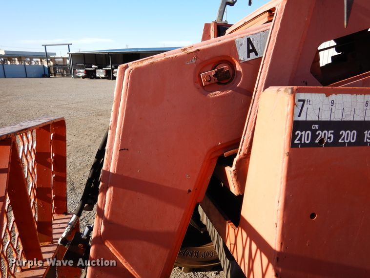 image for item DI8675 Lull 644 Highlander II  telehandler