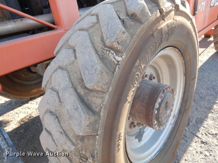 image for item DI8675 Lull 644 Highlander II  telehandler