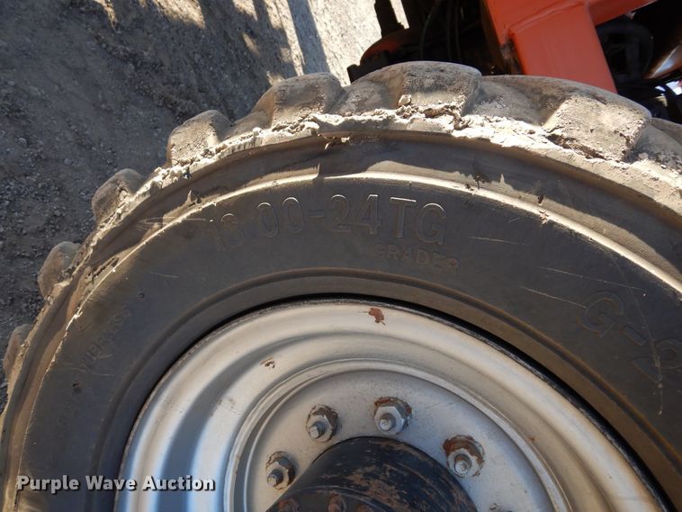 image for item DI8675 Lull 644 Highlander II  telehandler