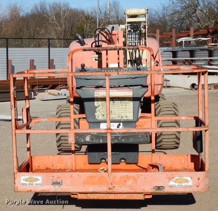 image for item DI8676 2007 JLG 450AJ  boom lift