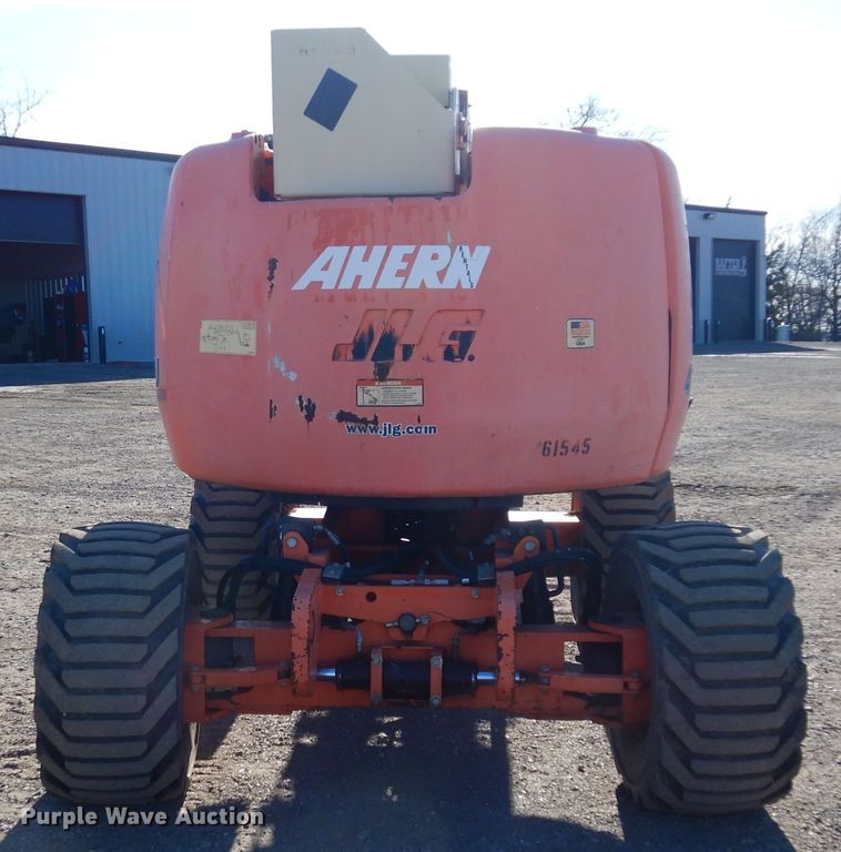 image for item DI8676 2007 JLG 450AJ  boom lift