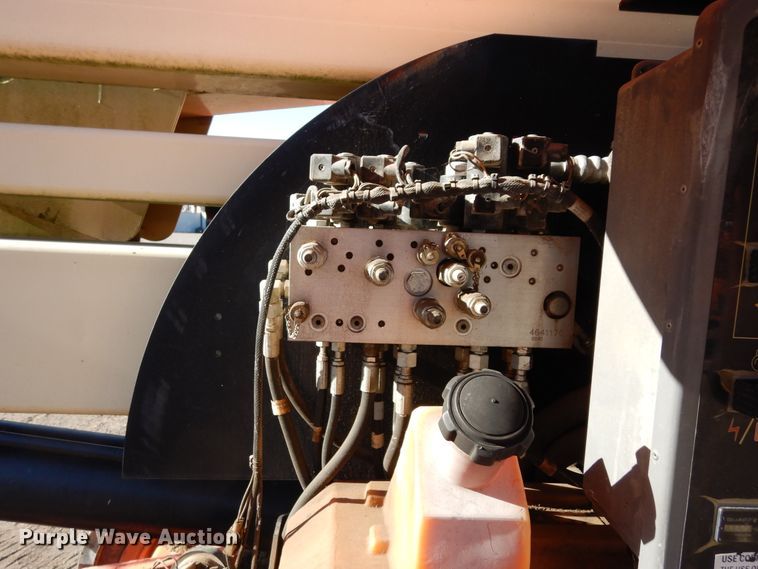 image for item DI8676 2007 JLG 450AJ  boom lift