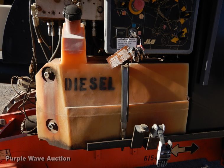 image for item DI8676 2007 JLG 450AJ  boom lift