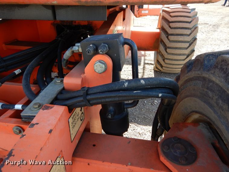 image for item DI8676 2007 JLG 450AJ  boom lift