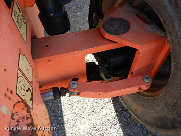 image for item DI8676 2007 JLG 450AJ  boom lift