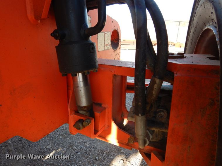 image for item DI8676 2007 JLG 450AJ  boom lift