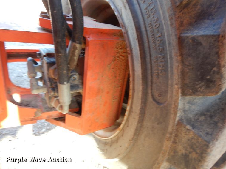 image for item DI8676 2007 JLG 450AJ  boom lift