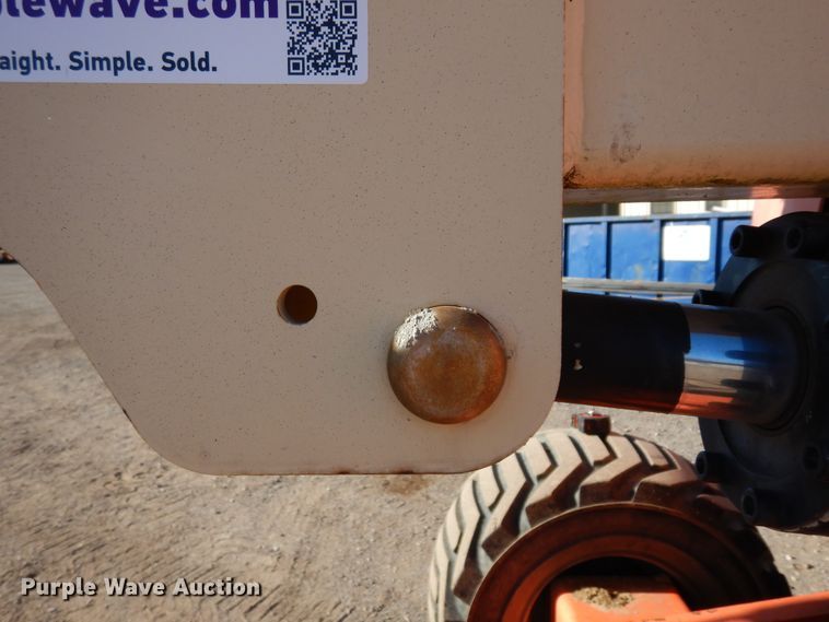 image for item DI8676 2007 JLG 450AJ  boom lift