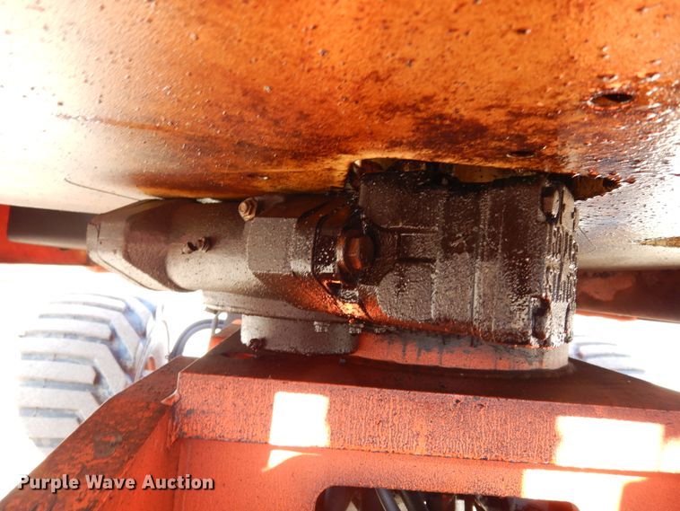 image for item DI8676 2007 JLG 450AJ  boom lift