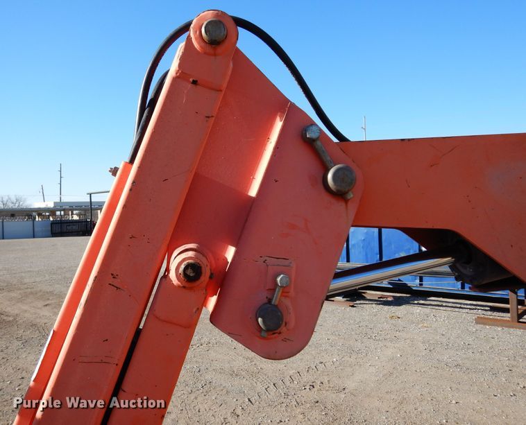 image for item DI8676 2007 JLG 450AJ  boom lift