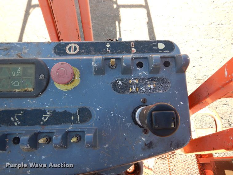 image for item DI8676 2007 JLG 450AJ  boom lift