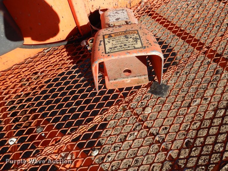 image for item DI8676 2007 JLG 450AJ  boom lift