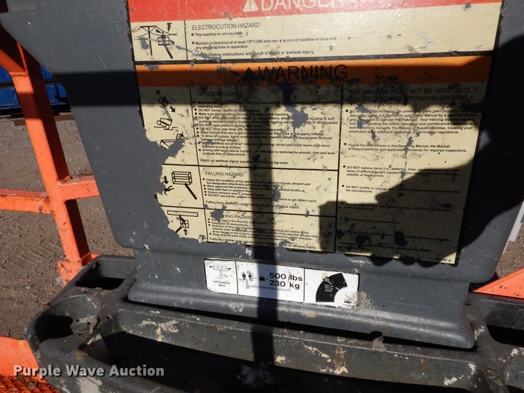 image for item DI8676 2007 JLG 450AJ  boom lift