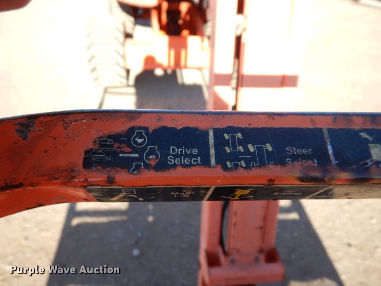 image for item DI8676 2007 JLG 450AJ  boom lift