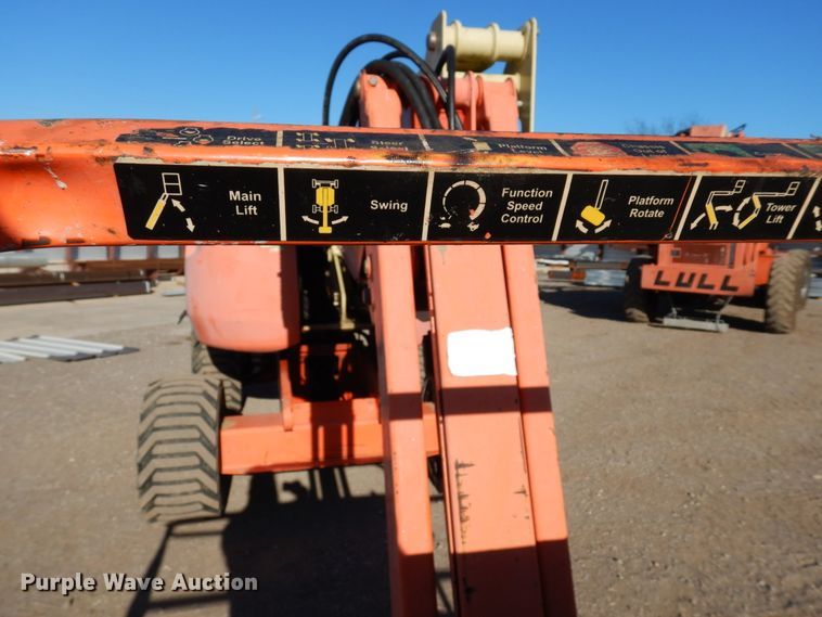 image for item DI8676 2007 JLG 450AJ  boom lift