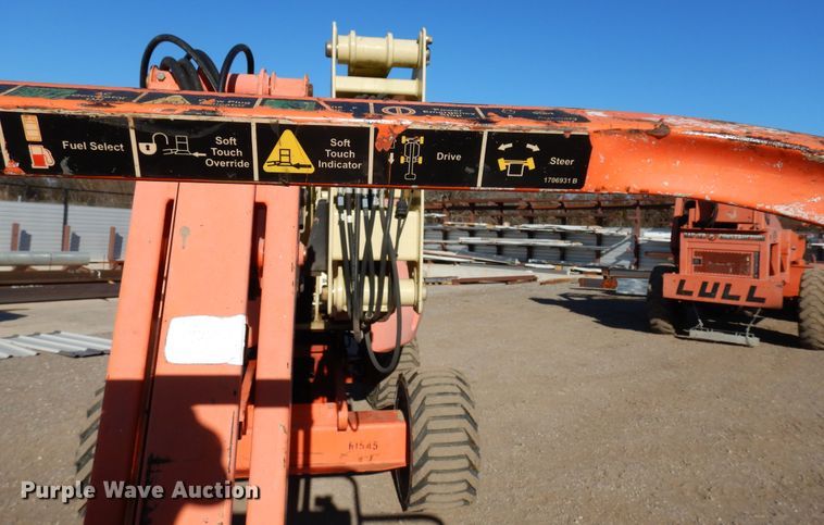 image for item DI8676 2007 JLG 450AJ  boom lift