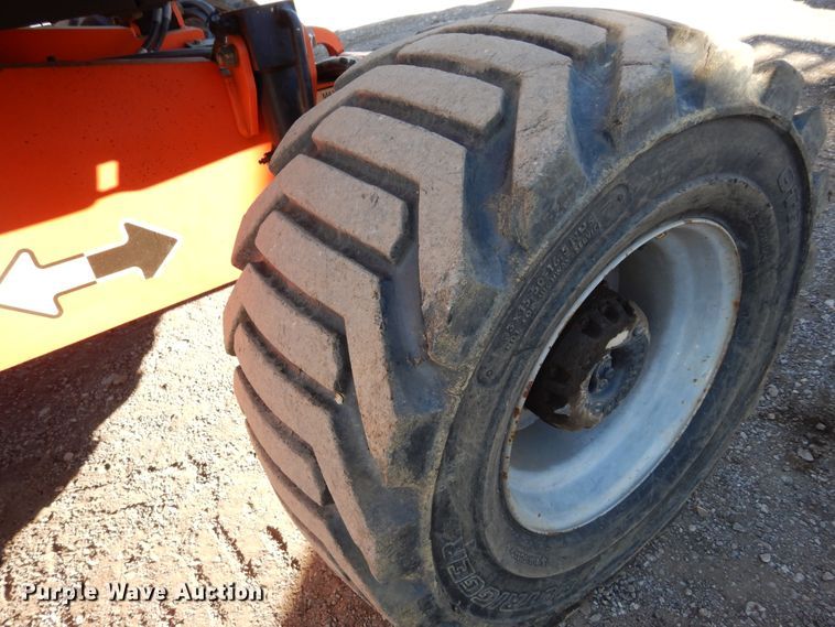 image for item DI8676 2007 JLG 450AJ  boom lift