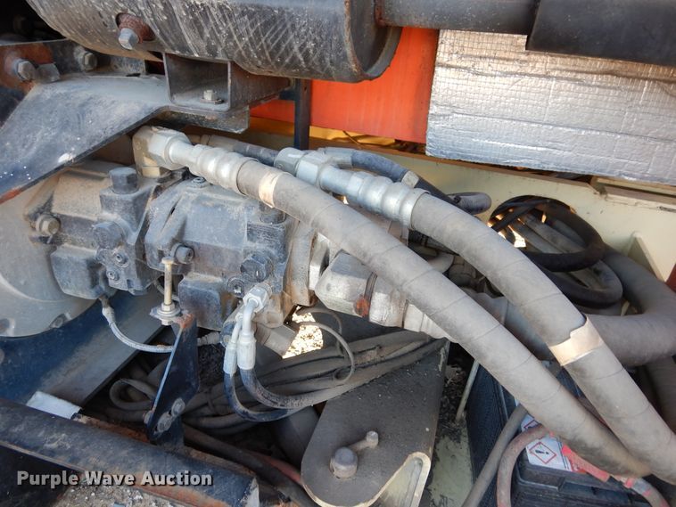 image for item DI8677 JLG 3394RT  scissor lift