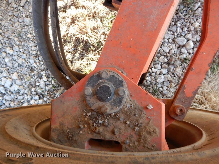 image for item DI8677 JLG 3394RT  scissor lift