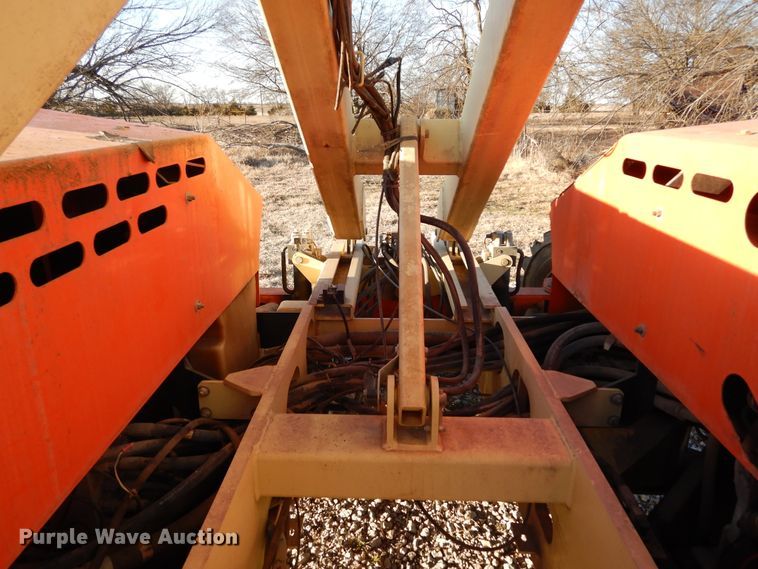 image for item DI8677 JLG 3394RT  scissor lift