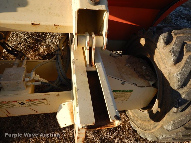 image for item DI8677 JLG 3394RT  scissor lift