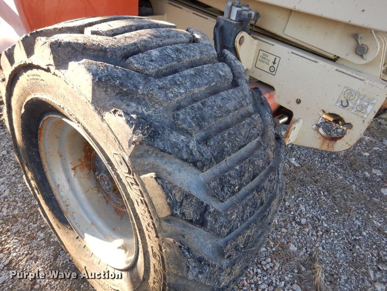 image for item DI8677 JLG 3394RT  scissor lift