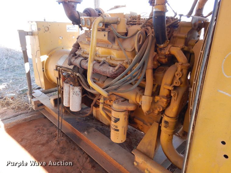 image for item DI8683 Oil Field Engine & Equipment 34C8 generator