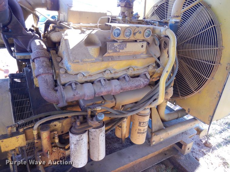 image for item DI8683 Oil Field Engine & Equipment 34C8 generator