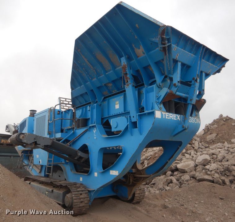 image for item DJ1271 2007 Terex Pegson XR400  crusher
