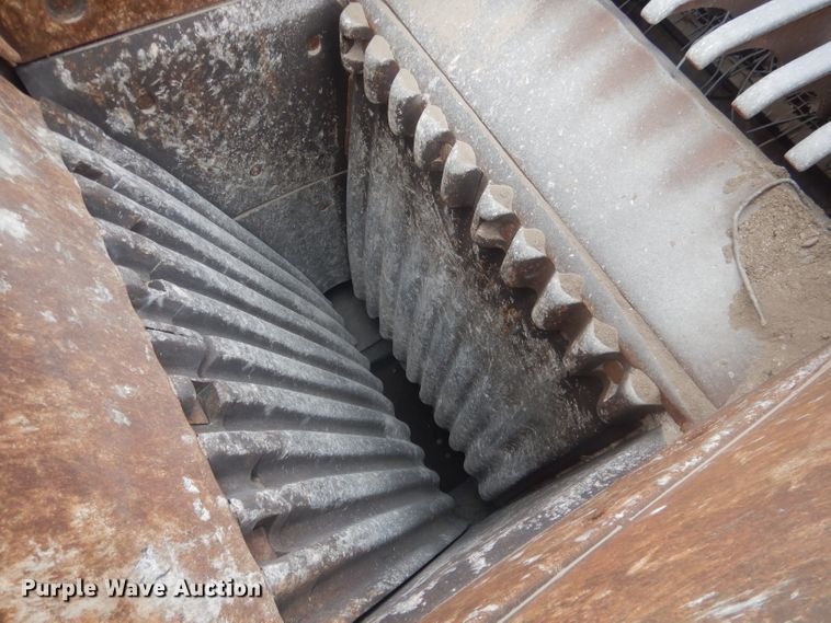 image for item DJ1271 2007 Terex Pegson XR400  crusher