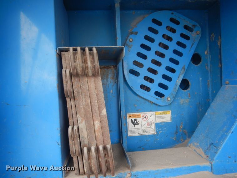 image for item DJ1271 2007 Terex Pegson XR400  crusher