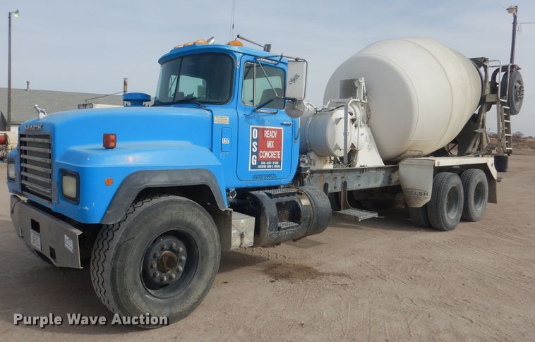 image for item DJ1272 1997 Mack RD690S  ready mix truck