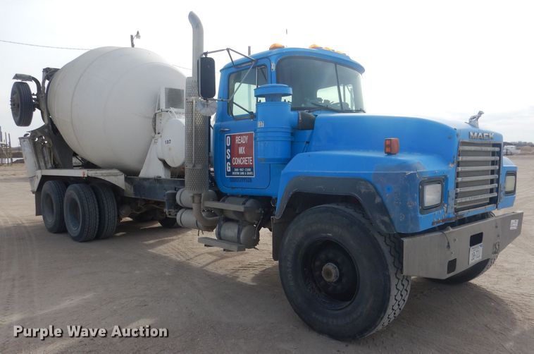 image for item DJ1272 1997 Mack RD690S  ready mix truck