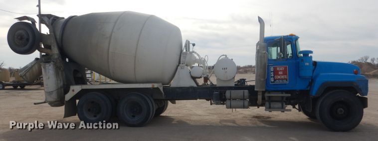 image for item DJ1272 1997 Mack RD690S  ready mix truck