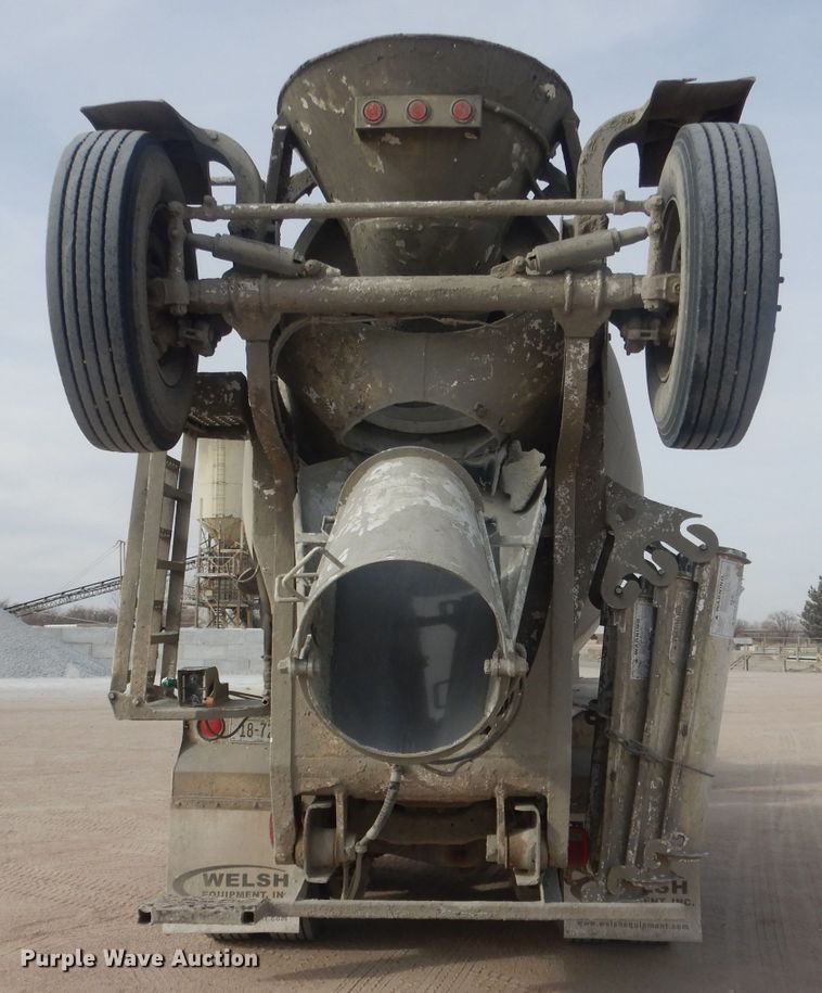 image for item DJ1272 1997 Mack RD690S  ready mix truck