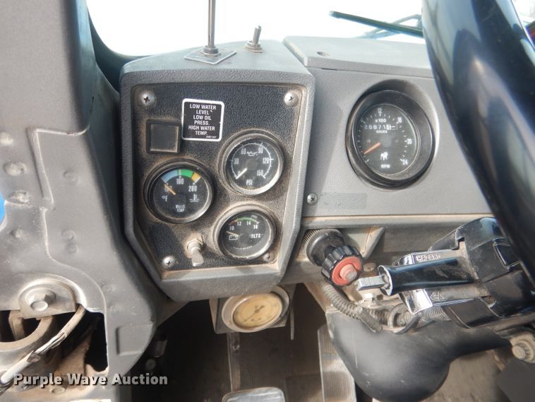 image for item DJ1272 1997 Mack RD690S  ready mix truck