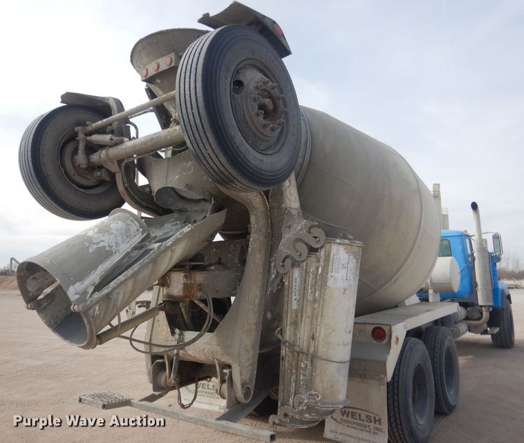 image for item DJ1272 1997 Mack RD690S  ready mix truck