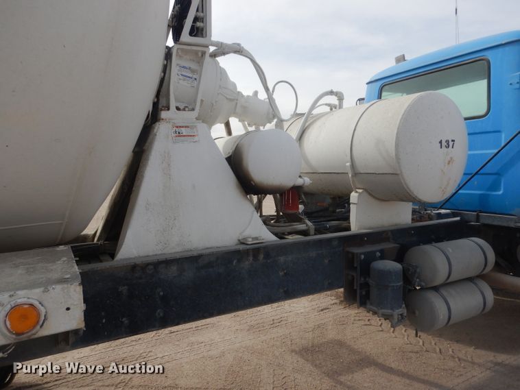 image for item DJ1272 1997 Mack RD690S  ready mix truck